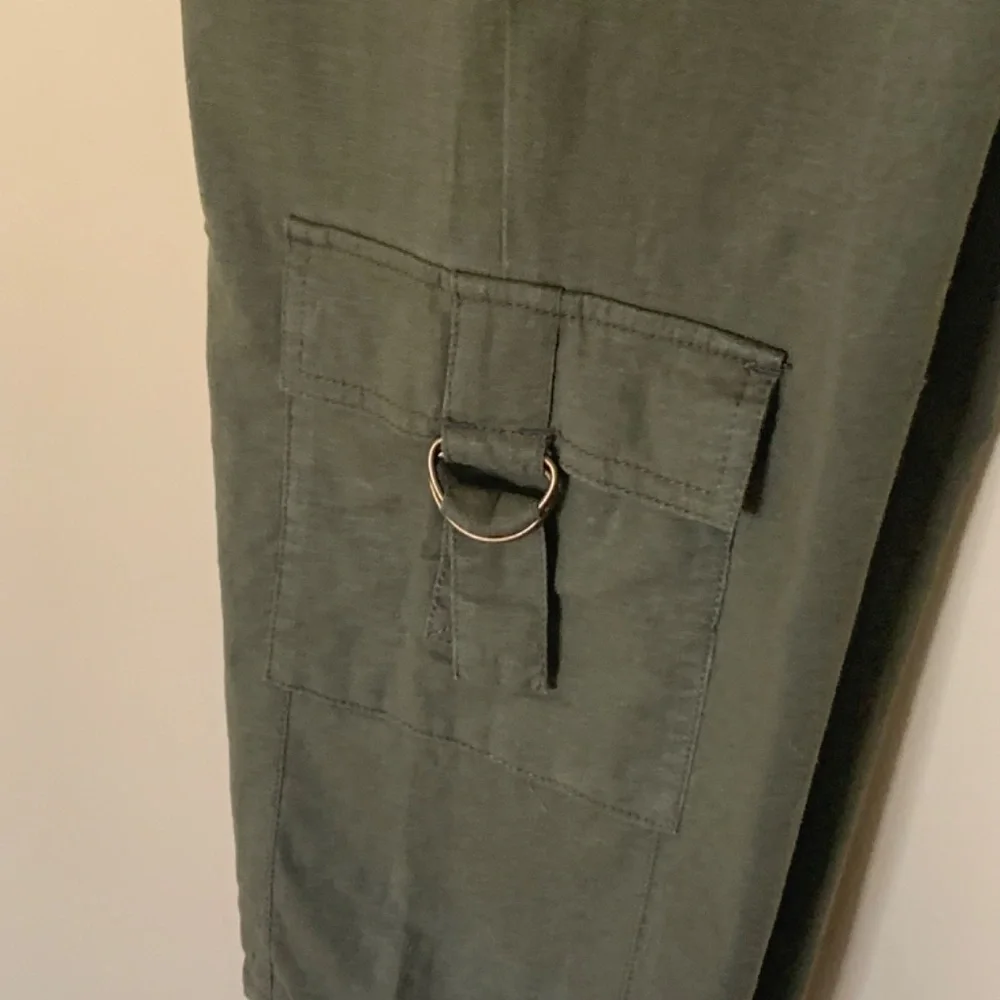 Vintage 2-piece green utility/safari-style pant set by Eric Alexandre  38/M